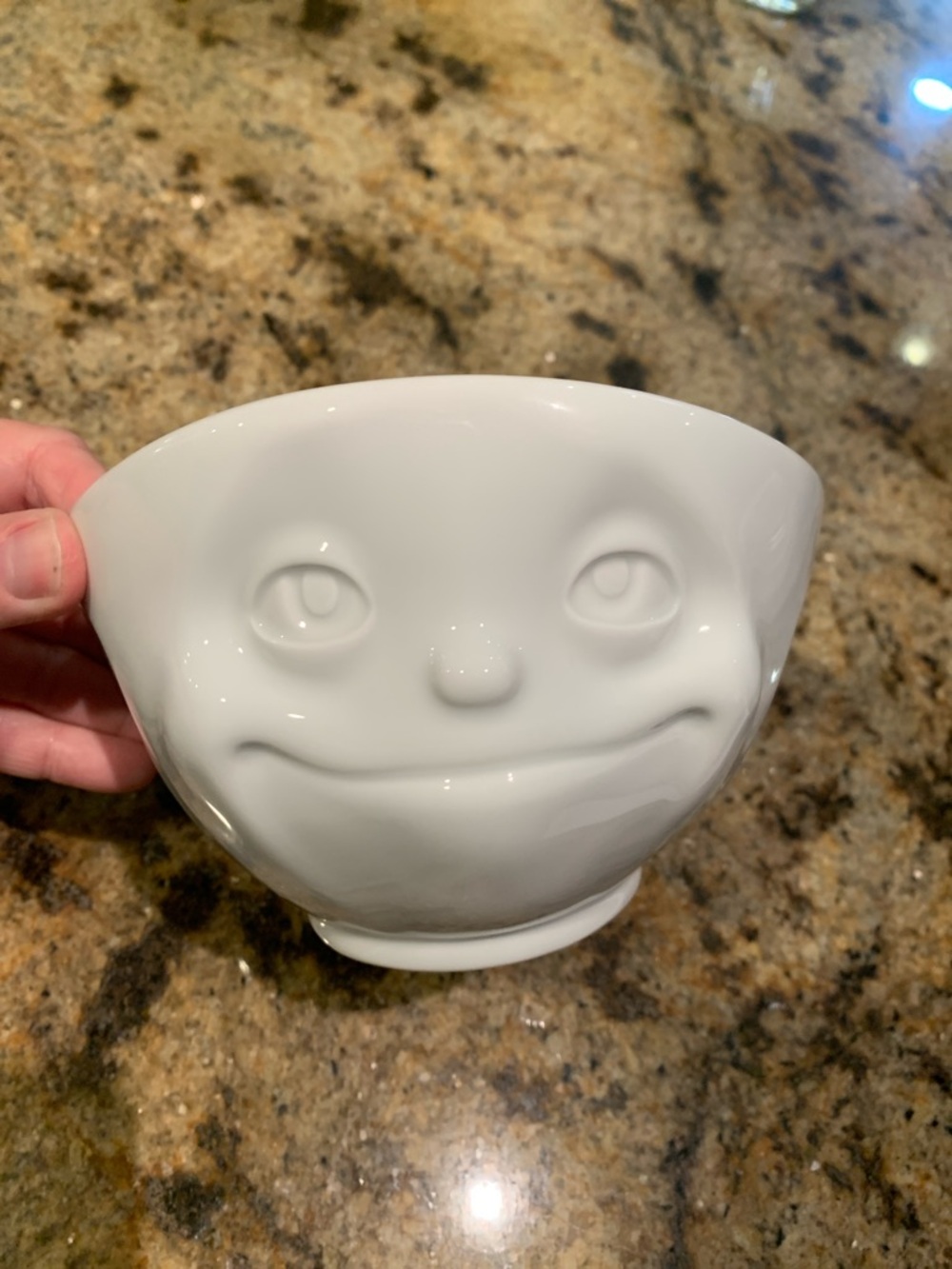 FIFTYEIGHT PRODUCTS TASSEN Porcelain Bowl, Dreamy Face Edition, 16 oz.